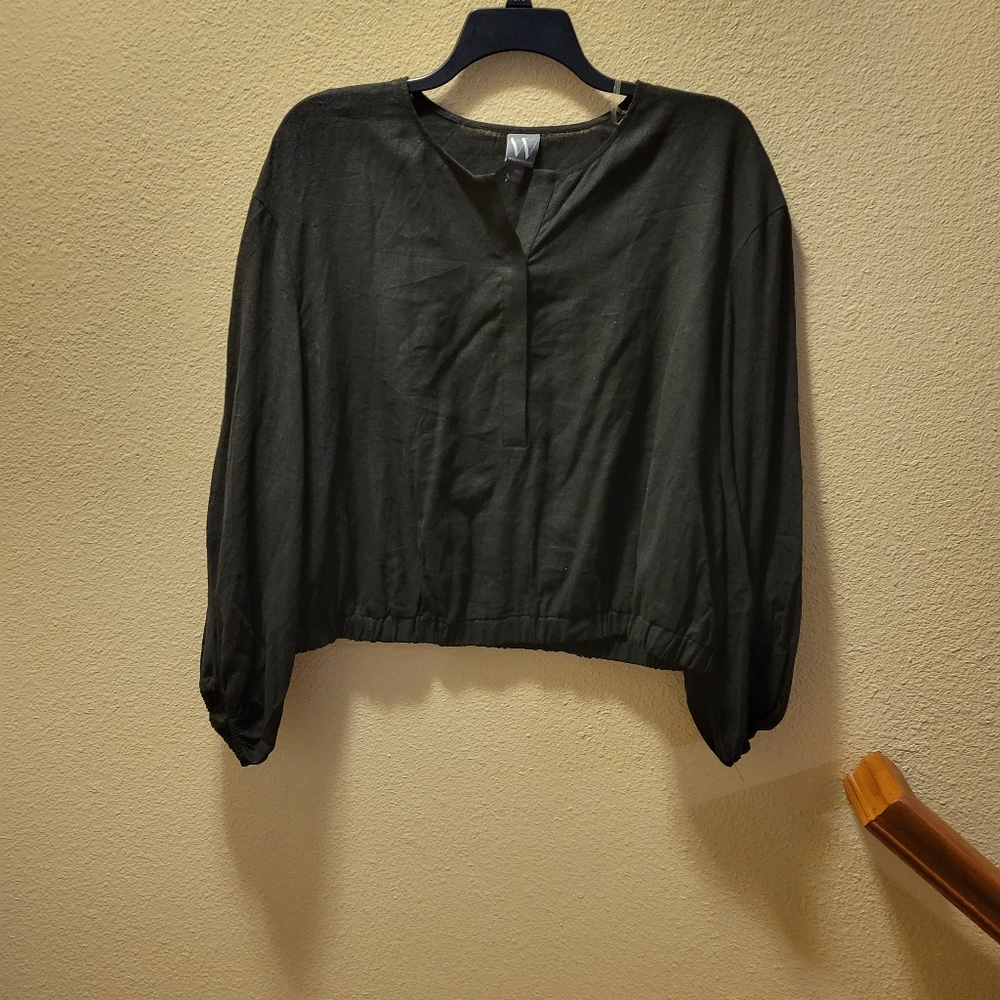Black linen top